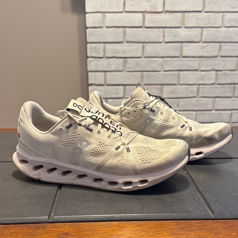 On CloudSurfer Men’s Athletic Shoes in Light Cream